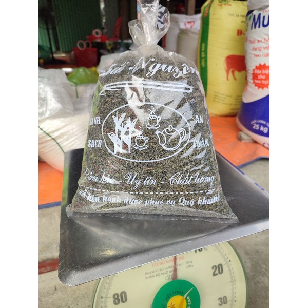 CHÈ KHÔ THÁI NGUYÊN LOẠI NGON 1KG