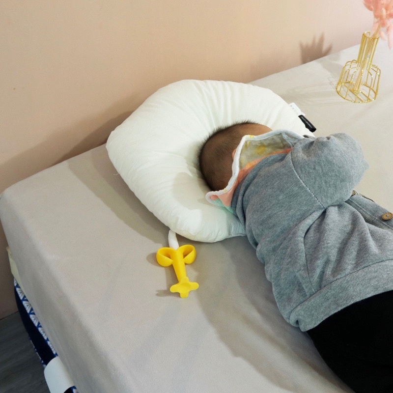 Gối chống bẹp đầu cho bé, gối sơ sinh chống lõm đầu cho trẻ.