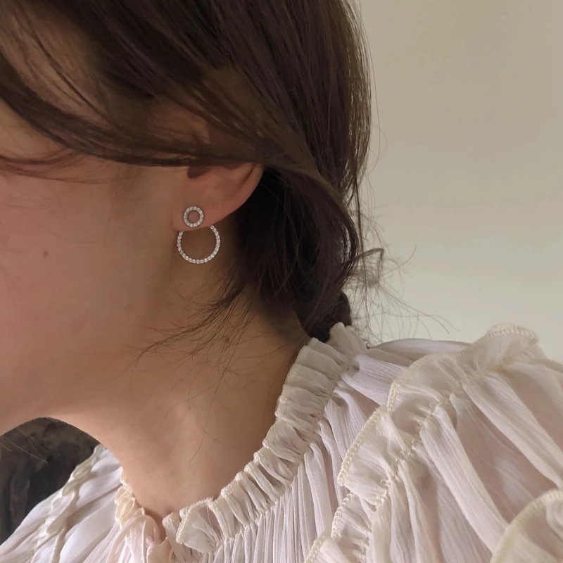 1 Đôi Khuyên Tai Tròn Đính Đá Thời Trang Cho Nữ