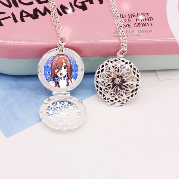 Vòng cổ IN HÌNH Gotoubun no Hanayome Nhà có 5 nàng dâu anime chibi đóng nắp kim loại xinh xắn