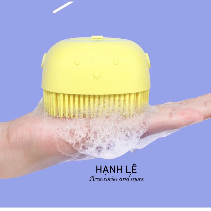 Cọ tắm Massage Silicon có khay chứa sữa tắm dầu tắm tiện lợi giúp tẩy tế bào chết và thư giãn trong lúc tắm