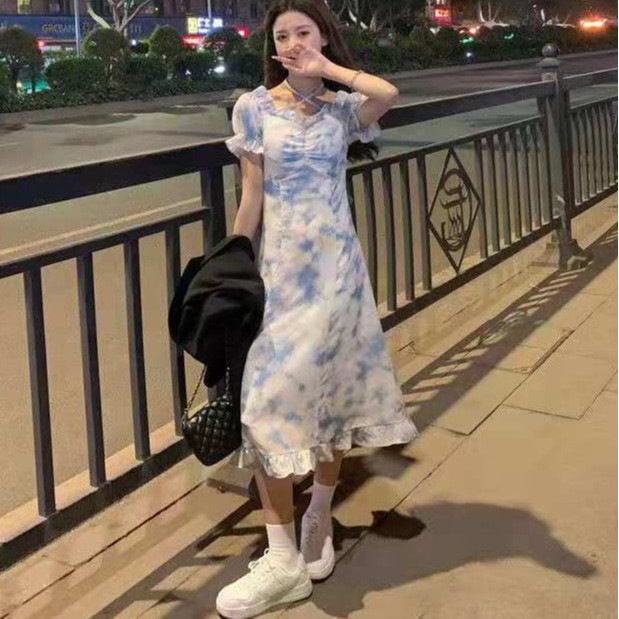 Váy hoa tay ngắn kiểu xếp ly thời trang hè 2021 sành điệu cho nữ | BigBuy360 - bigbuy360.vn