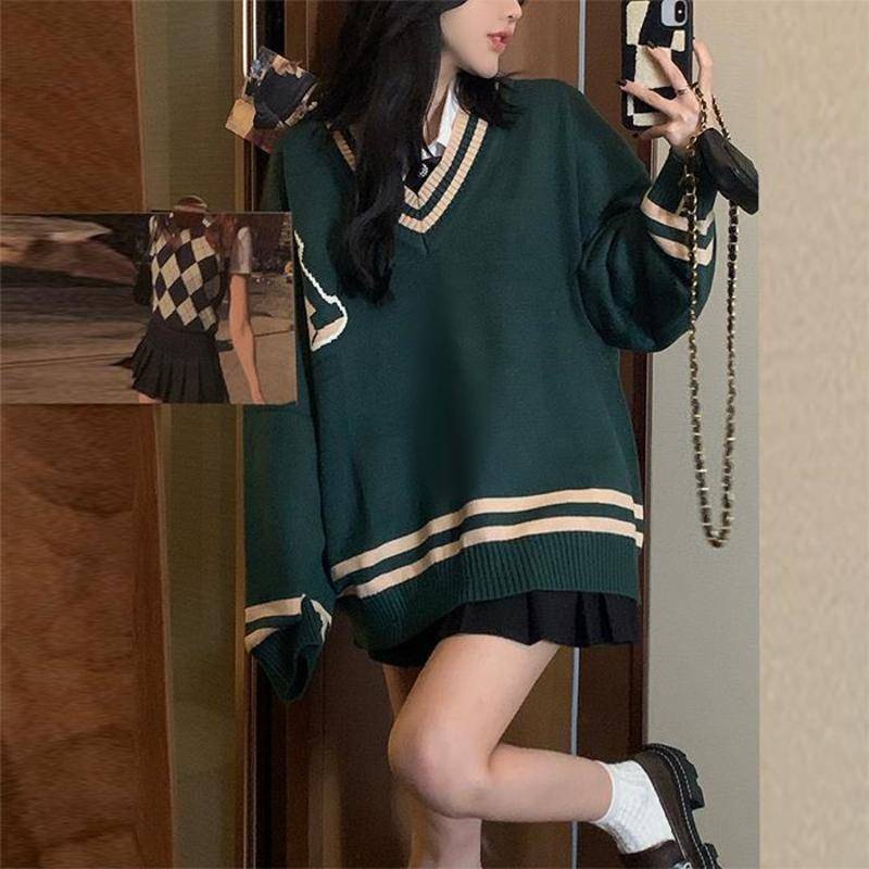 Set Chân Váy Xếp Ly Và Áo Len Cổ V Tay Dài Thời Trang Nữ Tính