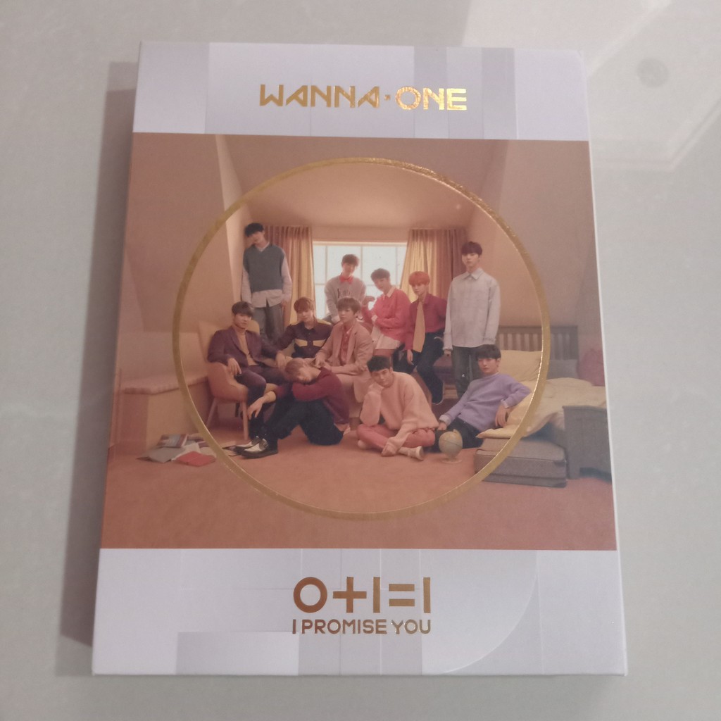 Album I.P.U I Promise You Day của Wanna One Bao gồm mũ đầu tiên "Read"