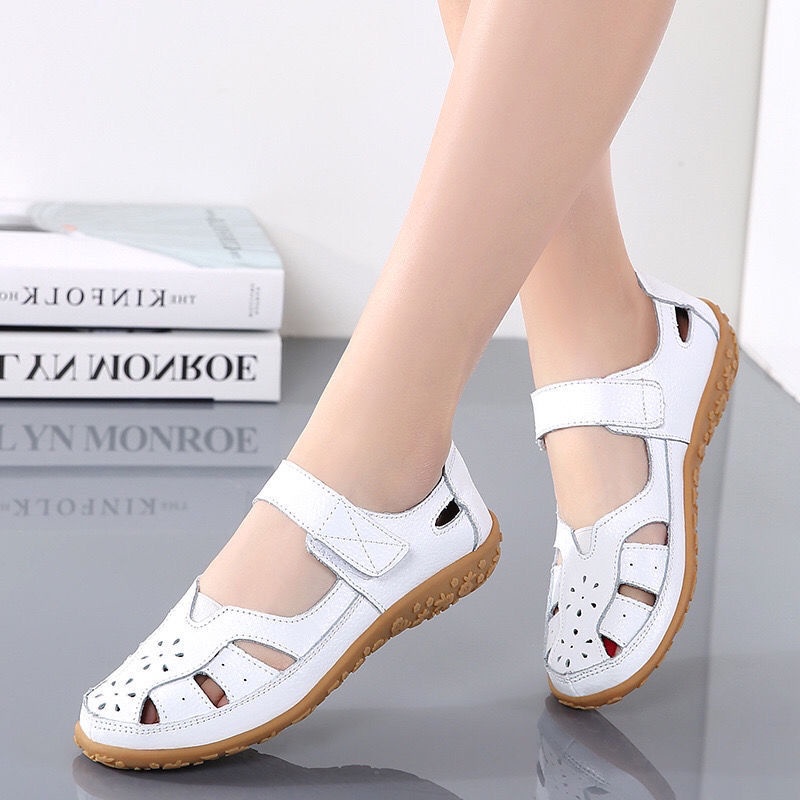 Xăng đan Đế Mềm Chống Trượt Đục Lỗ Thoáng Khí Thoải Mái Cho Nữ