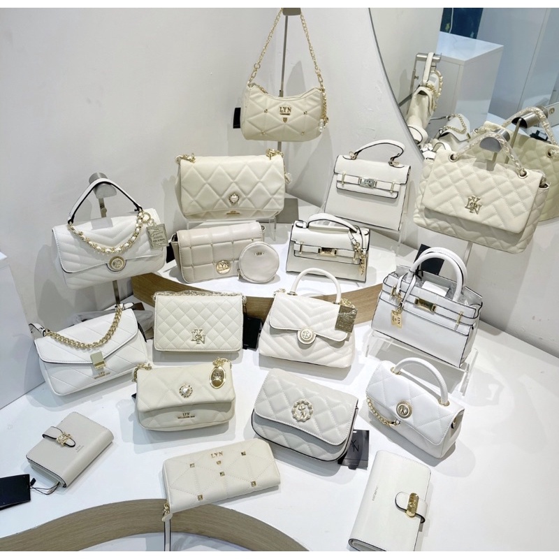 Túi Lyn màu trắng