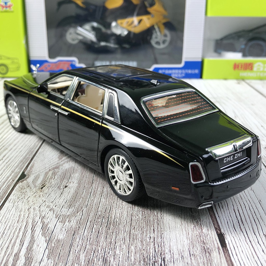 Mô hình xe Rolls Royce Phantom VIII tỉ lệ 1:24 Chezhi cực đẹp, thế hệ mới nhất