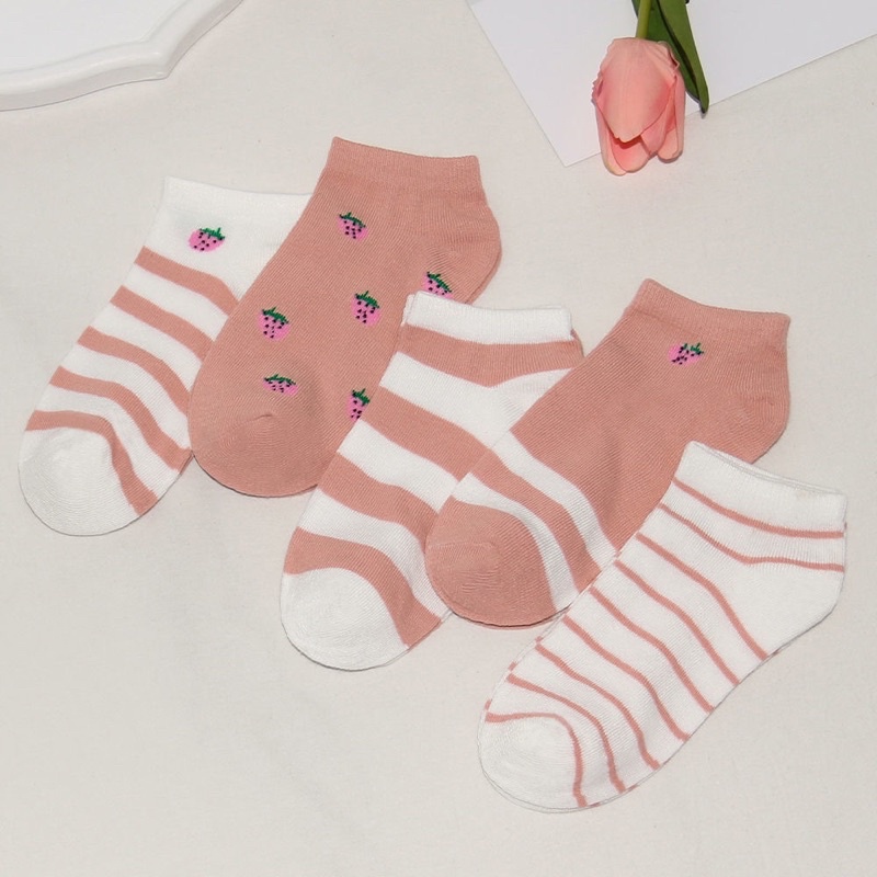 Sét 5 đôi vở xinh hoạ tiết nhí