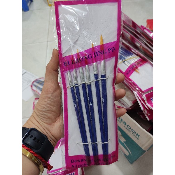 1 vĩ cọ vẽ 6 cây