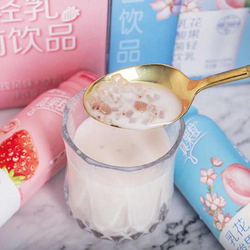 Sữa chua chân quả lạp Tiêu Chiến