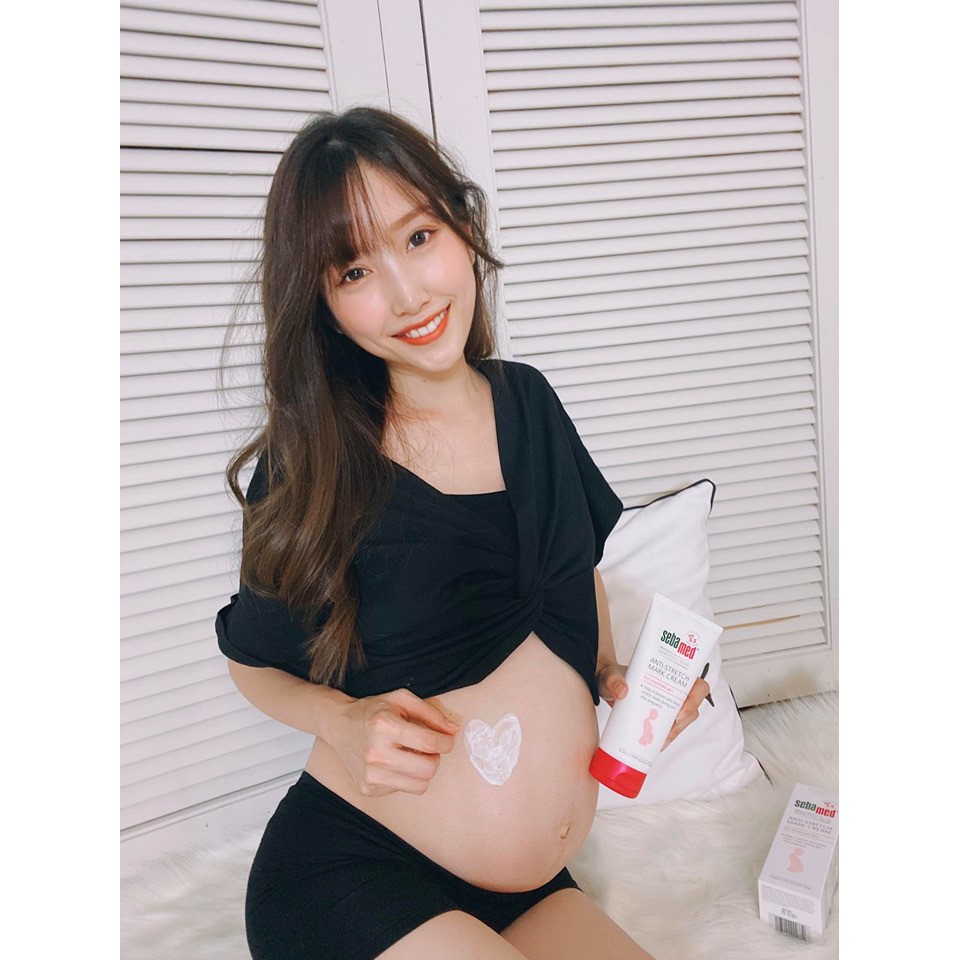 Bộ Sản phẩm cho mẹ mang thai và sau sinh Dung dịch vệ sinh phụ nữ và kem rạn da bầu