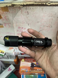 ĐÈN PIN POLICE HY98