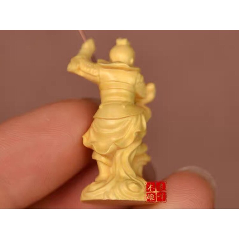 Tượng gỗ Tề Thiên Đại Thánh Trảm Yêu-phiên bản siêu mini rồi—Kích thước cao: 3cm- ngang: 2cm-sâu:1.5cm.