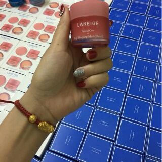 Mặt nạ ngủ môi Laneige