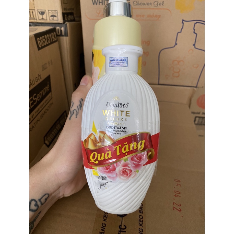 Sữa tắm Em tắm Anh yêu Thebol Vàng 650g hương thơm ngọt có quà tặng