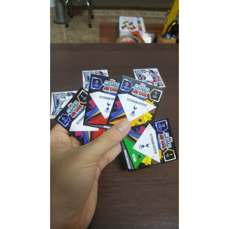 - Set thẻ in Match Attax Tottenham Hotspur phiên bản Poca 2021