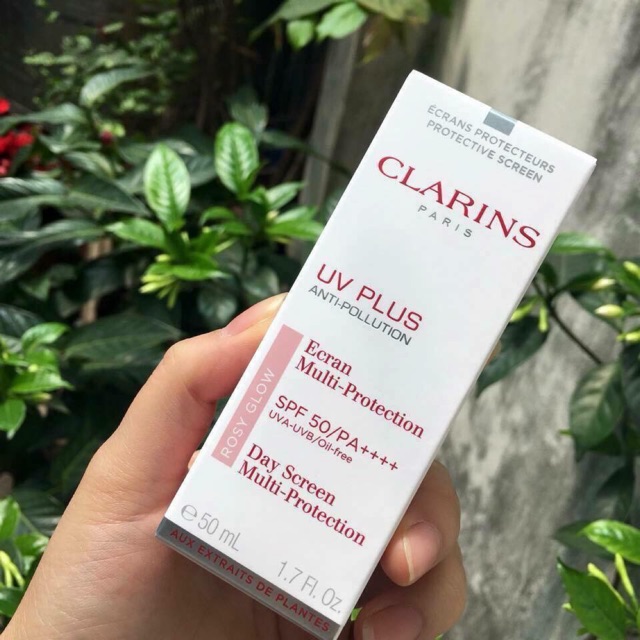 Kem chống nắng clarins