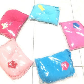 Gối nằm cho trẻ sơ sinh