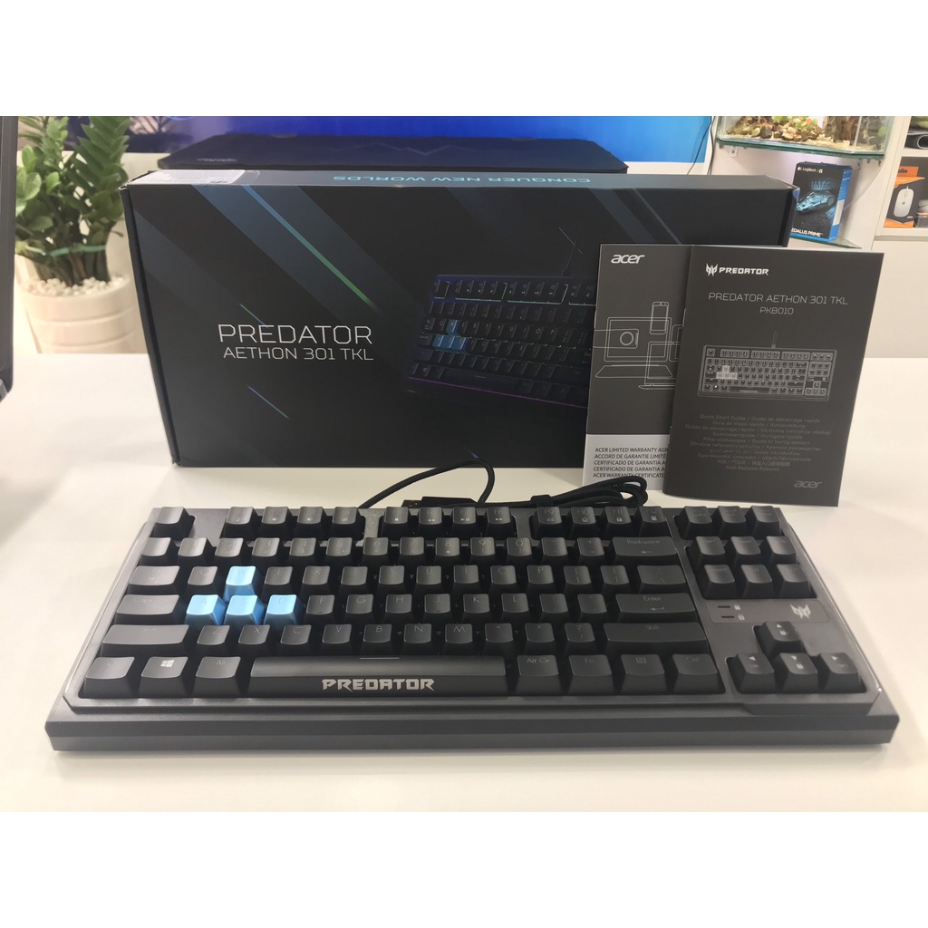 Bàn phím Acer Predator Aethon 301 TKL