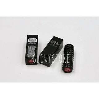 Son Kat Von D Studded Kiss