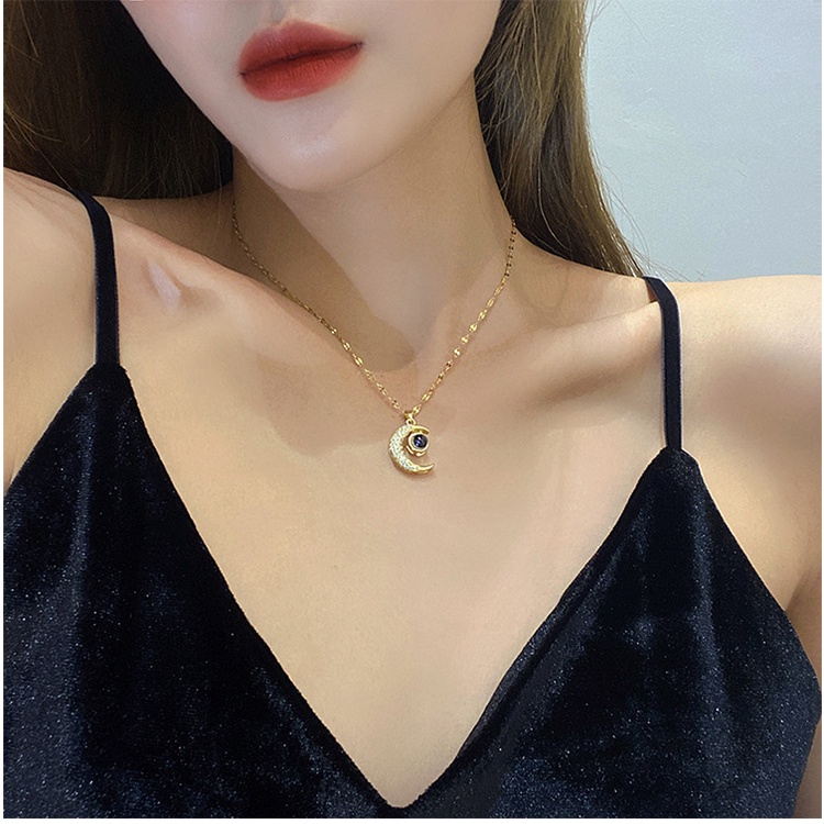 Vòng cổ Thép Titan Mặt Trăng Và Chữ I Love You Bằng 100 Ngôn Ngữ Làm Quà Tặng Cho Nữ