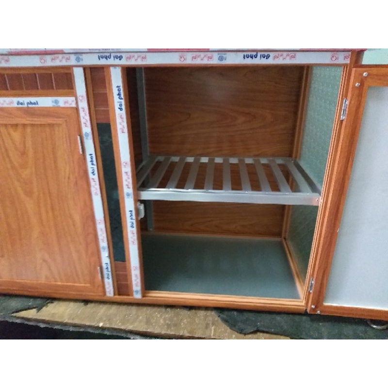 Tủ bếp treo nhôm treo tường màu vân gỗ vàng