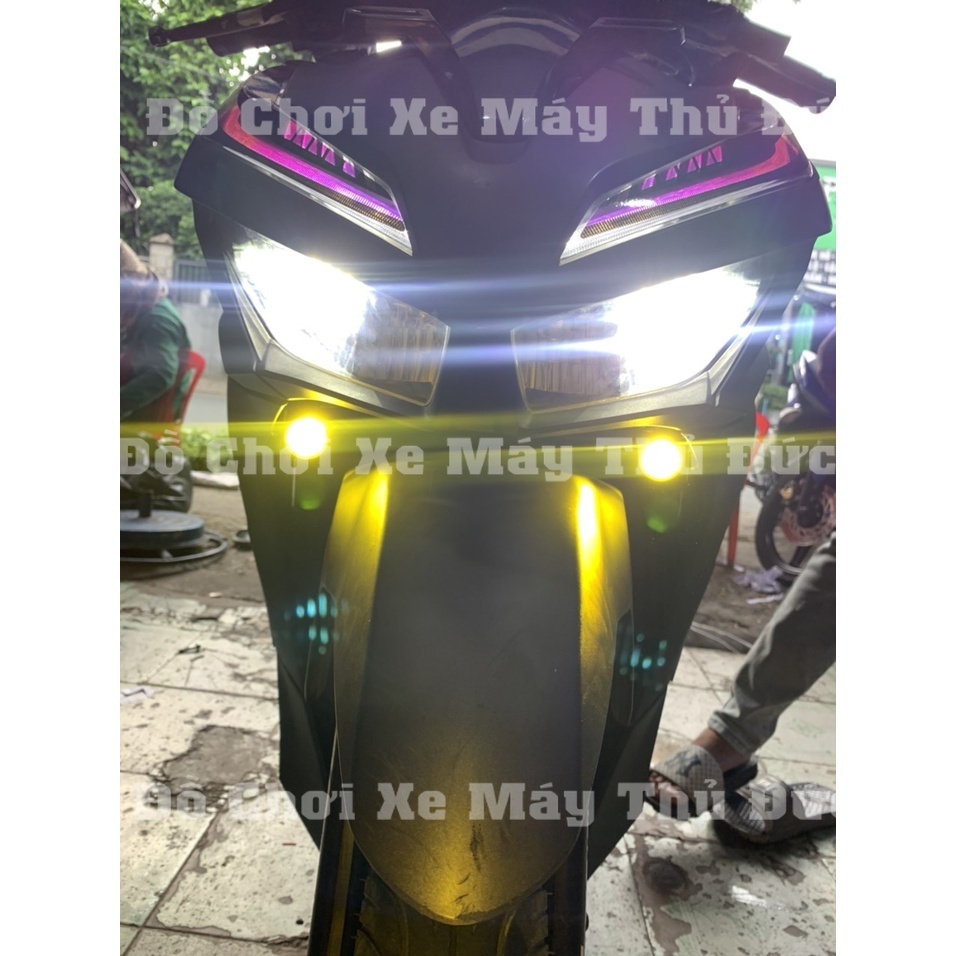 Pát Gắn Đèn Trợ Sáng Mini Xe Vario