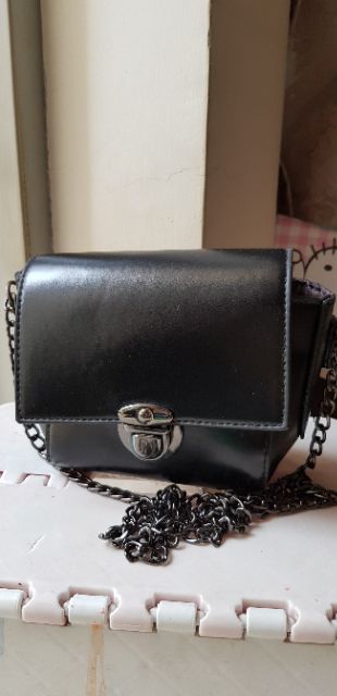 Thanh lí giỏ xách