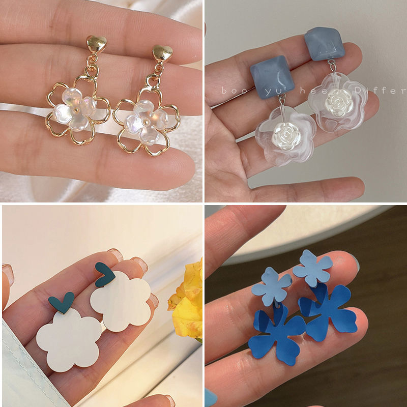 Bông Tai Hình Hoa Trà Xinh Xắn Cho Nữ