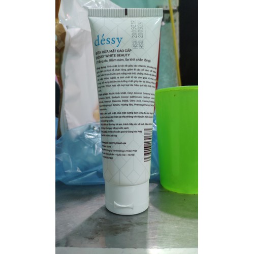 Sữa Rửa Mặt Déssy Thơm Và Dịu Mát Bestmypham
