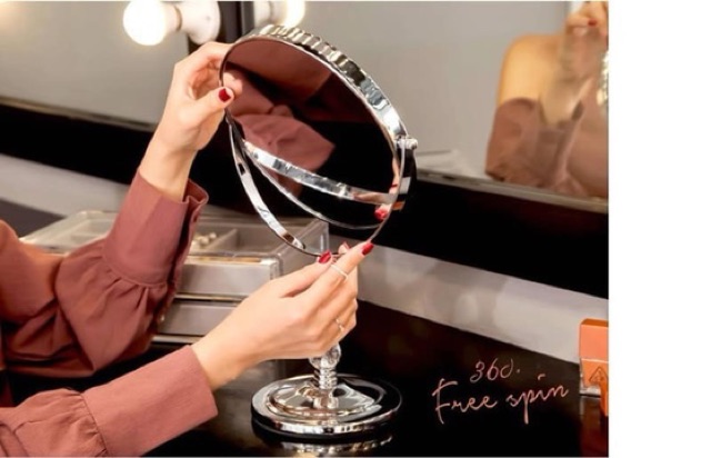 KM5979-Gương trang điểm cao cấp