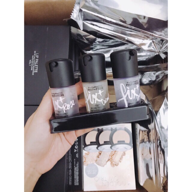 Set Mac xịt khoáng