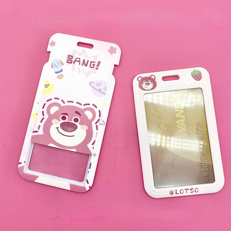 Vỏ bọc bảng tên/ thẻ xe/ thẻ nhân viên hình Gấu dâu dễ thương (Có dây đeo)