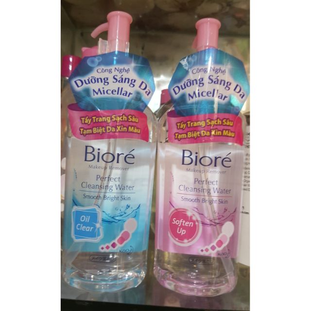 Nước tẩy trang biore.
