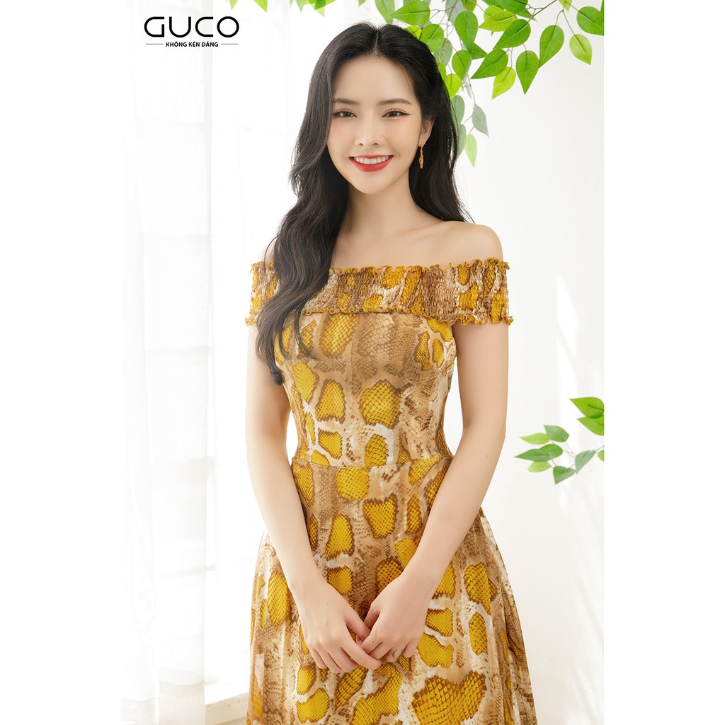 [Mã FAMALLT5 giảm 15% đơn 150k] GUCO - Đầm maxi nữ hở vai tay ngắn họa tiết đặc biệt 2896 | BigBuy360 - bigbuy360.vn
