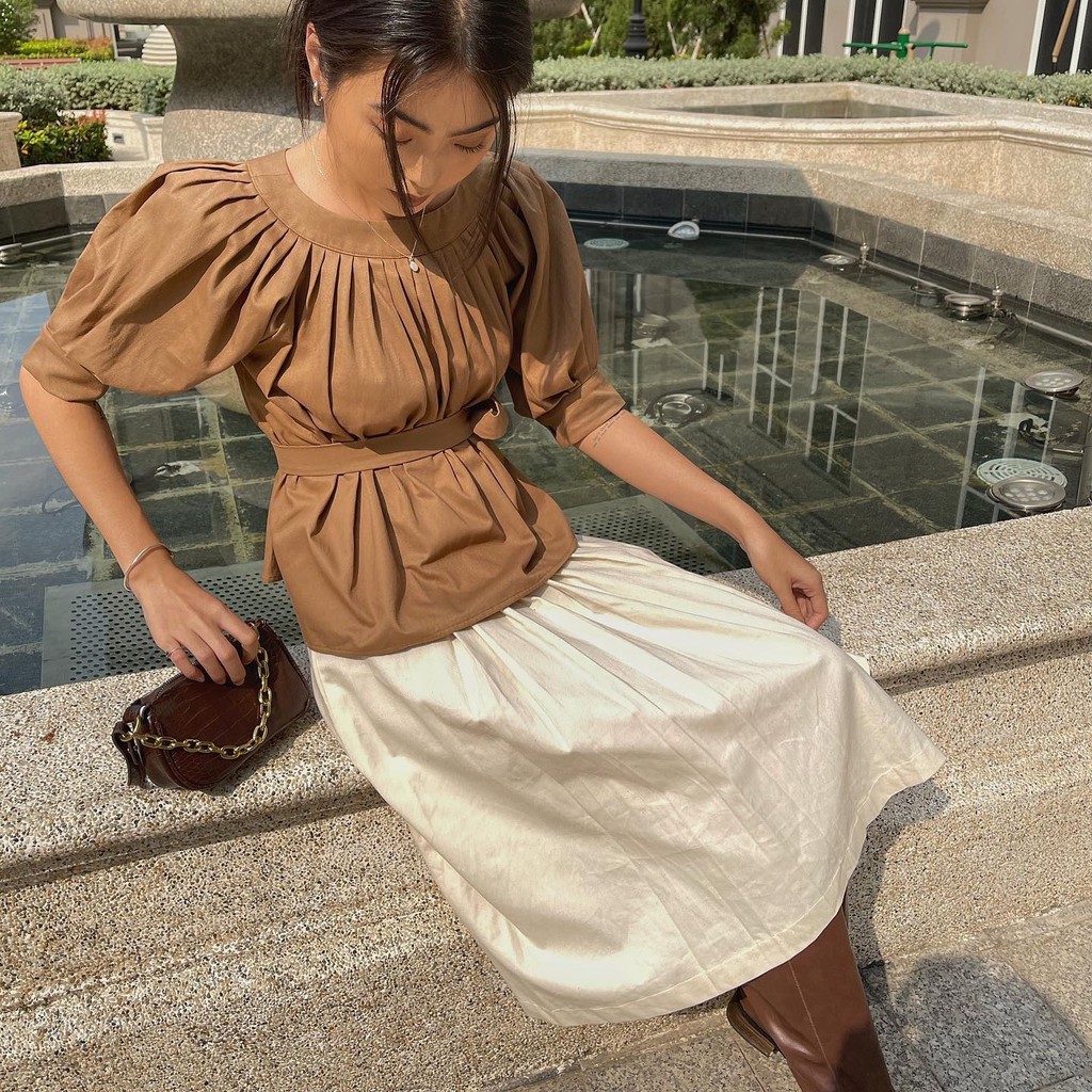 Áo xếp ly cổ thuyền  Rusole shirt