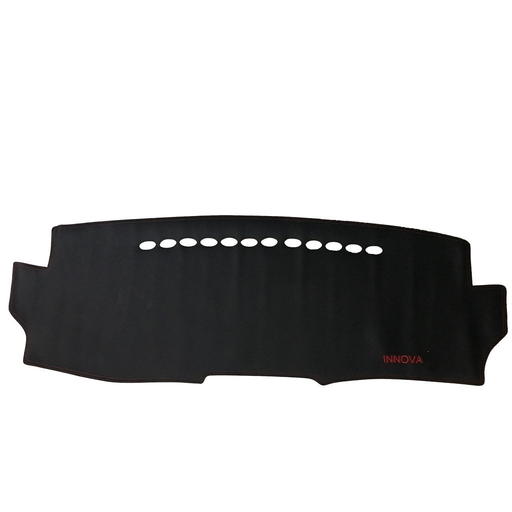 Thảm phủ taplo da INNOVA 2006- 2022 dập vân cacbon cao cấp