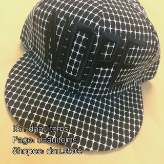 Mũ Snapback Hoạ Tiết