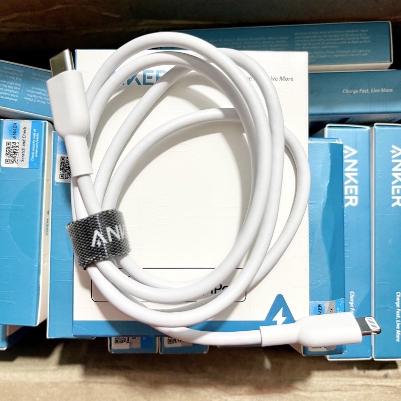 Cáp Anker Type C To Lightning A8632/A8832 0.9m