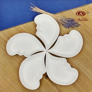 Đĩa hình chiếc lá sứ Minh Châu