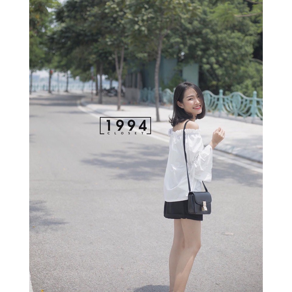 [Mã WASKT304 giảm 15% tối đa 30K đơn 99K] Trễ vai bèo tay xoè bo chun đính dây nơ Trắng TKA141 | BigBuy360 - bigbuy360.vn