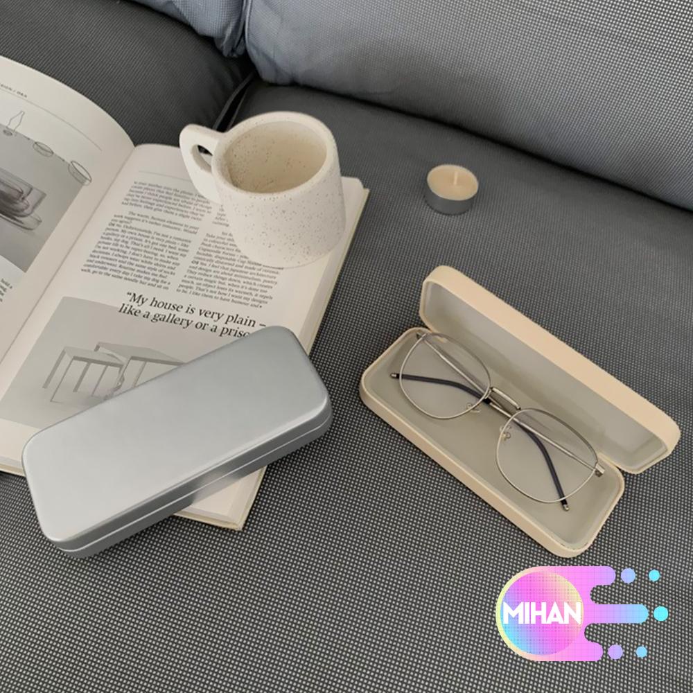 Hộp đựng mắt kính chống rớt bằng kim loại