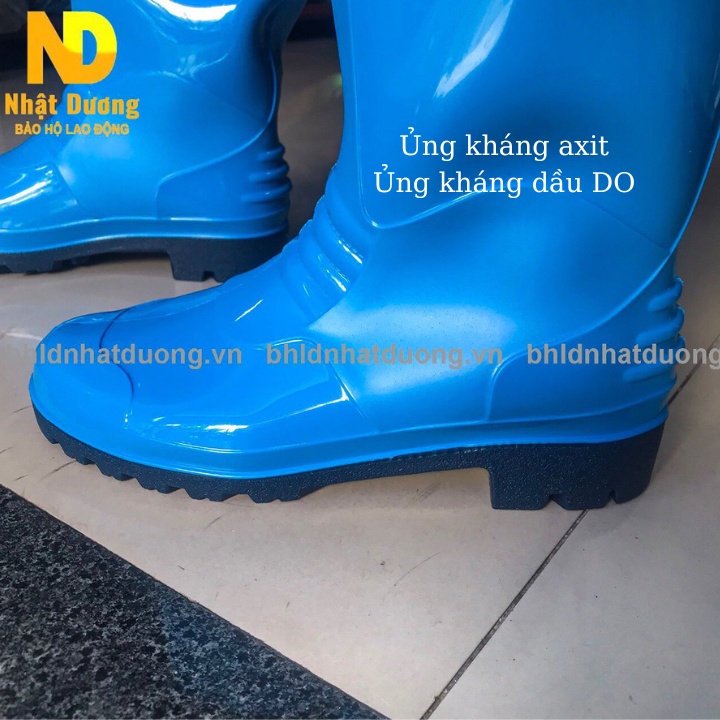 Ủng đi mưa ủng đi mưa người lớn ủng chống axit chống dầu Thùy Dương ở nhiệt độ 300C