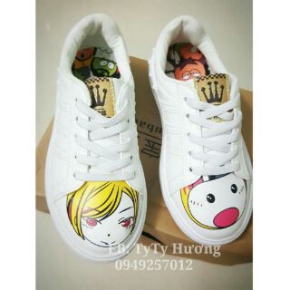 Giày thể thao hình chibi ngộ nghỉnh cho bé