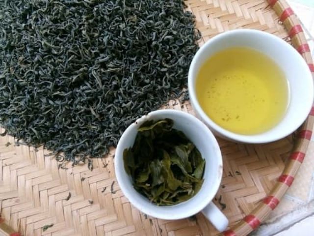 Chè mạn, chè tân cương thái nguyên 100gr, trà nuôi scoby kombucha, trà đen | BigBuy360 - bigbuy360.vn