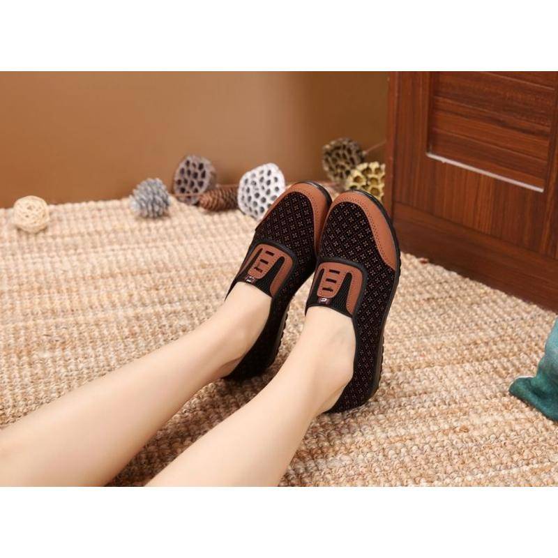 Giày Lười Vải Đế Mềm Chống Trượt Thời Trang Cho Phụ Nữ Trung Niên