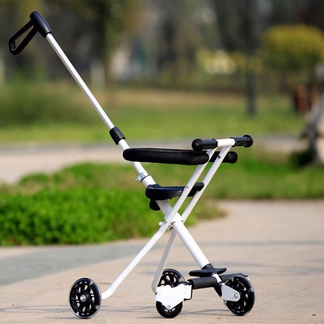 Xe đẩy 5 bánh gấp gọn cho bé