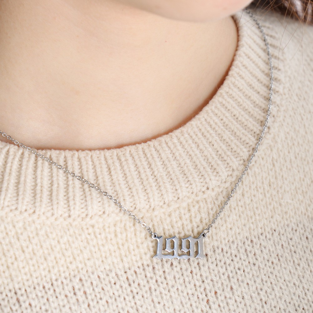 Vòng Cổ Mặt Số Năm Sinh Năm 1980 Đến 2019 Với Nhiều Màu Cá Tính Cho Nữ