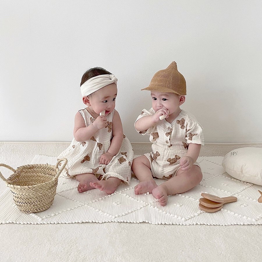 Bộ áo tay ngắn và quần đùi cho bé trai/ Đầm xinh xắn cho bé gái