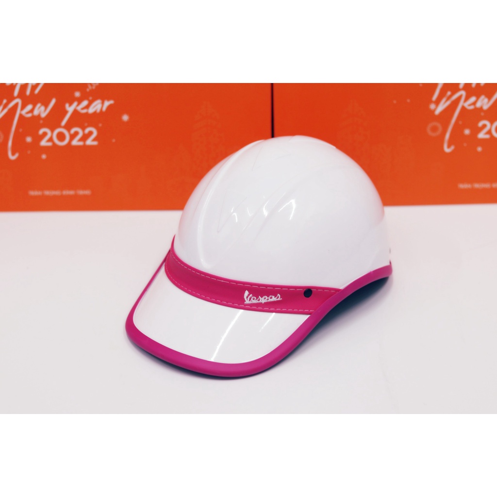 Mũ Bảo Hiểm Lưỡi Trai VESPA Có Lỗ Phía Sau